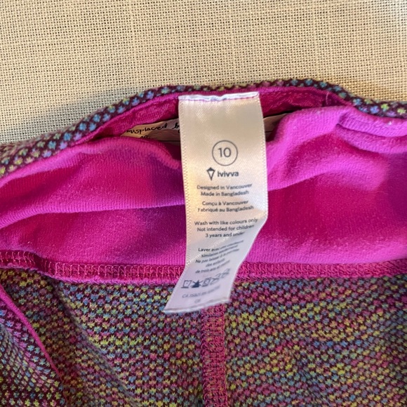 Ivivva Lululemon Girls leggings size 10 - Picture 2 of 3